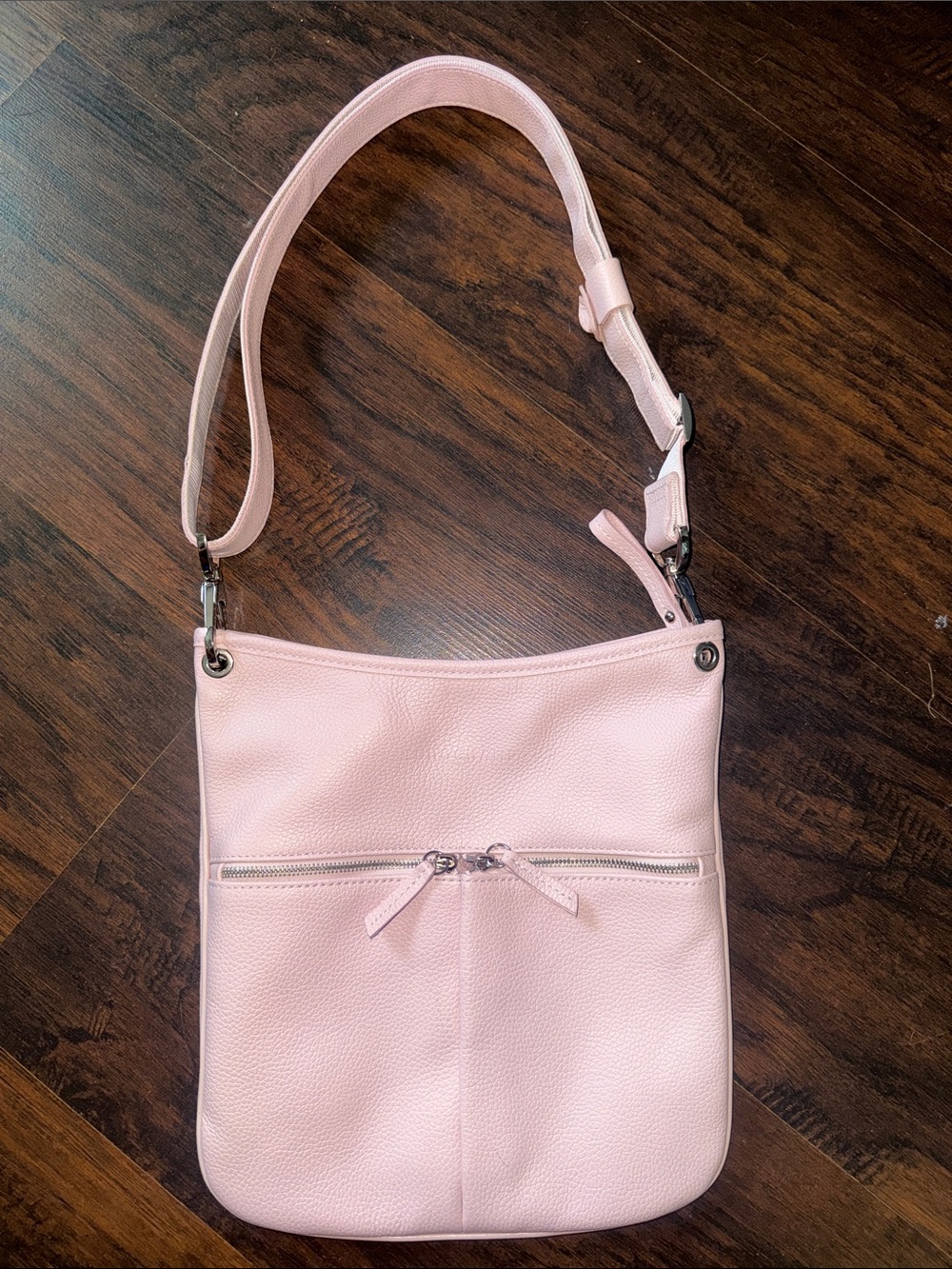 Longchamp Le Foulonn’e pebbled Leather Crossbody Bag in Light Pink NEW